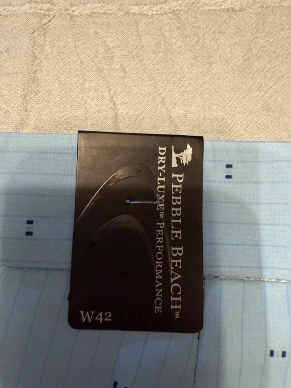 BNWT pebble beach golf shorts - Picture 4 of 7